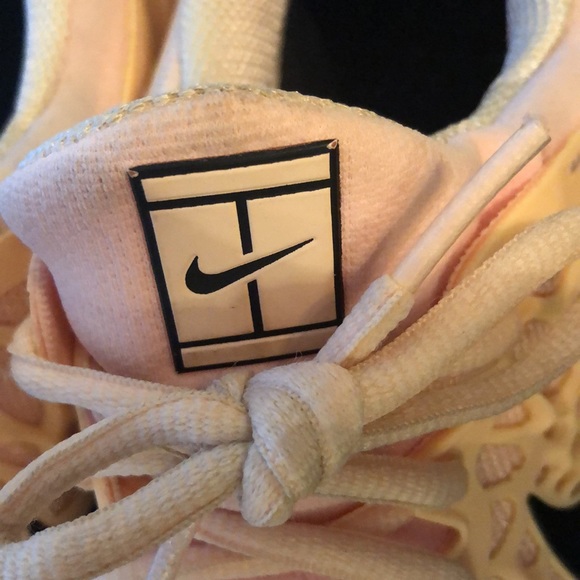 Nike Zoom Pegasus tennis shoes - Picture 4 of 10